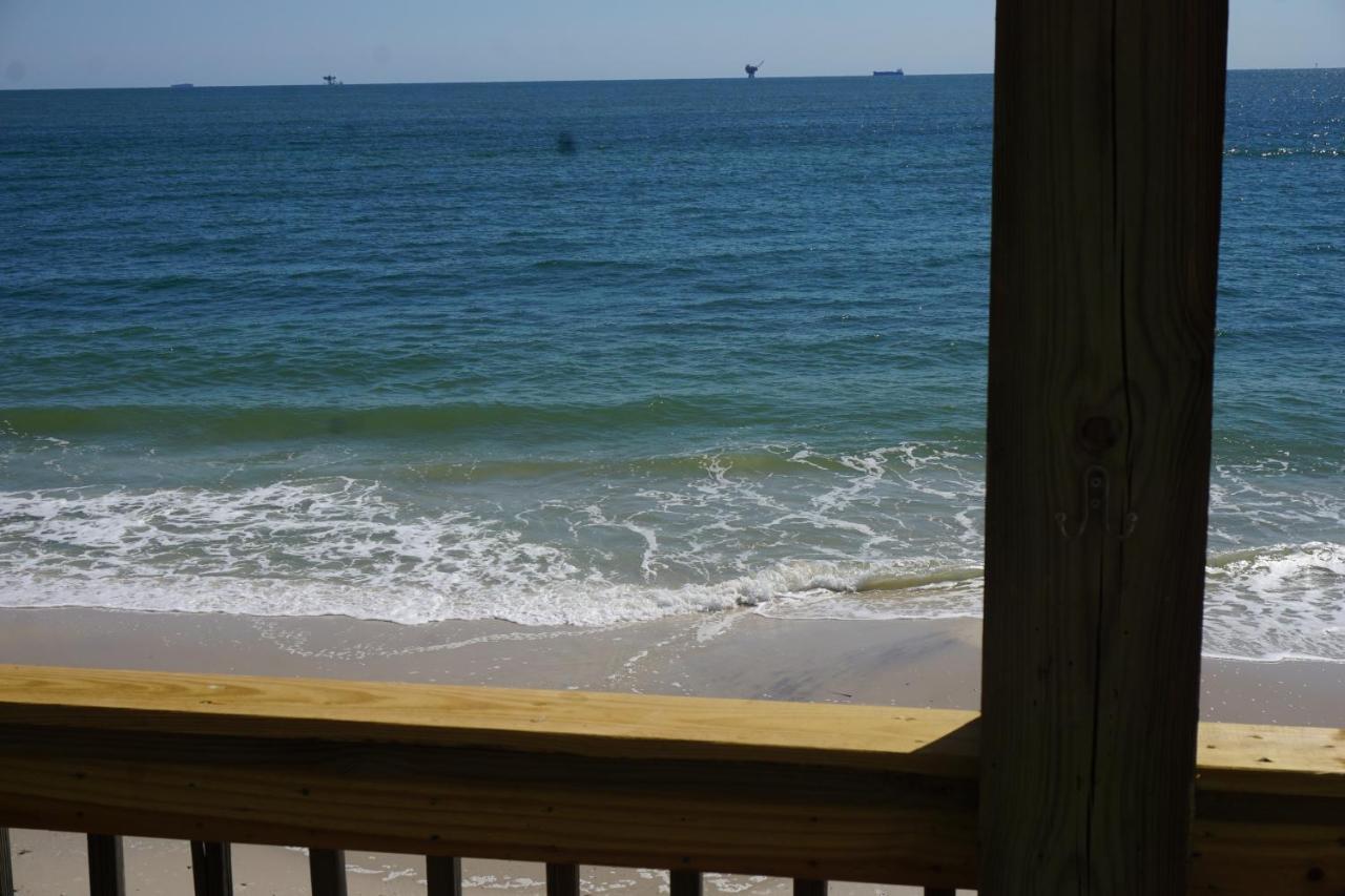 Marisol - Pet Friendly And Gulf Front! Enjoy The Large Deck With Amazing Views! Home Dauphin Island Exterior photo
